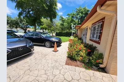1570 NE 159th Street, North Miami Beach, FL 33162 - Photo 17