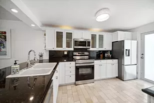 800 SE 4th St, Fort Lauderdale, FL 33301 - Photo 15