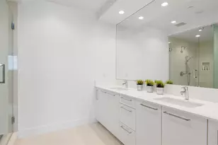 100 E Las Olas Blvd, Fort Lauderdale, FL 33301 - Photo 27