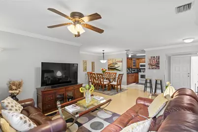 4624 Carambola Circle #2706, Coconut Creek, FL 33066 - Photo 11