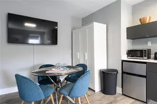 1020 N Victoria Park Rd, Fort Lauderdale, FL 33304 - Photo 11