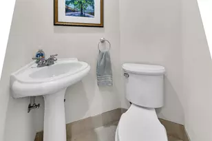 2840 NE 26th Ct, Fort Lauderdale, FL 33306 - Photo 47