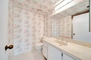 7200 Radice Ct, Lauderhill, FL 33319 - Photo 33