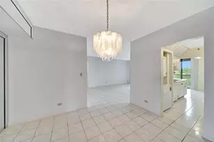 7200 Radice Ct, Lauderhill, FL 33319 - Photo 9