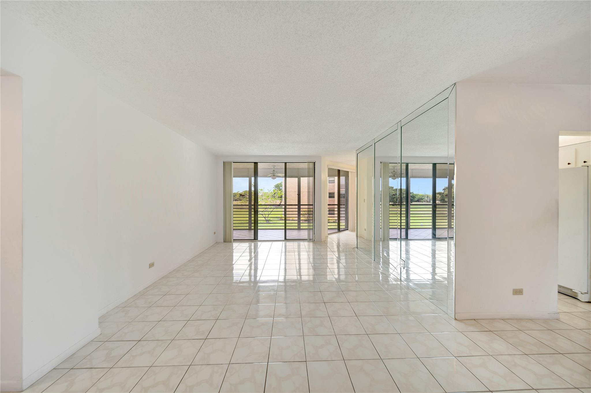 7200 Radice Ct #208 - 7200 Radice Ct #208, Lauderhill, FL 33319 Luxury Property | Jose Angel Pina