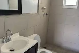 516 SW 15th St, Fort Lauderdale, FL 33315 - Photo 11