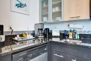 2670 E Sunrise Blvd, Fort Lauderdale, FL 33304 - Photo 19