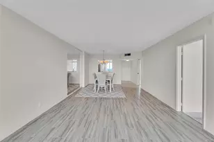521 N Riverside Dr, Pompano Beach, FL 33062 - Photo 25