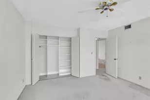 521 N Riverside Dr, Pompano Beach, FL 33062 - Photo 15