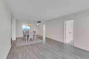 521 N Riverside Dr, Pompano Beach, FL 33062 - Photo 27