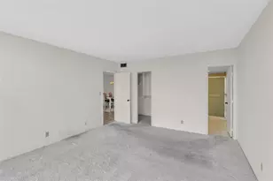 521 N Riverside Dr, Pompano Beach, FL 33062 - Photo 17