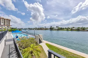 521 N Riverside Dr, Pompano Beach, FL 33062 - Photo 59