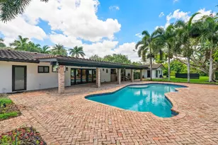 14701 Sunset Ln, Fort Lauderdale, FL 33330 - Photo 9