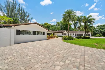 14701 Sunset Lane, Fort Lauderdale, FL 33330 - Photo 7