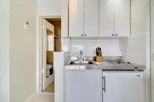 2508 Bay Dr, Pompano Beach, FL 33062 - Photo 41