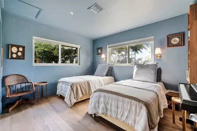 1034 SW 24th Avenue, Boynton Beach, FL 33426 - Photo 13