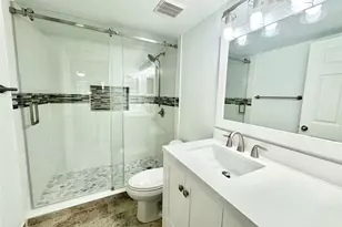 2005 SE 10th Ave, Fort Lauderdale, FL 33316 - Photo 11