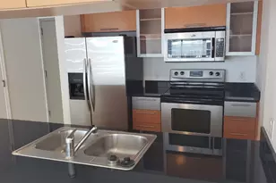 1750 N Bayshore Dr, Miami, FL 33132 - Photo 3