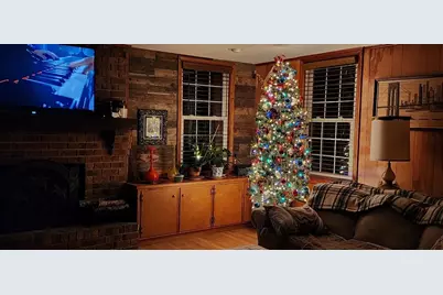 310 Woodland Drive, Jacksonville, NC  - Photo 13