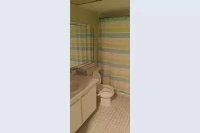 10145 Sunrise Lakes Boulevard #405, Sunrise, FL 33322 - Photo 19