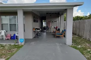 811 S Broadway, Lantana, FL 33462 - Photo 13