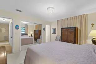 1577 NE 49th St, Oakland Park, FL 33334 - Photo 17