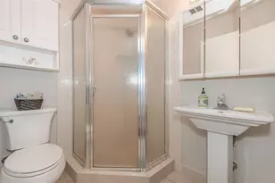 3430 NW 52nd Ave, Lauderdale Lakes, FL 33319 - Photo 21