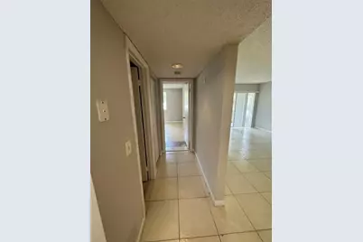 9001 Wiles Road, Pompano Beach, FL 33067 - Photo 7