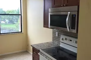 2455 Lindell Blvd, Delray Beach, FL 33444 - Photo 7