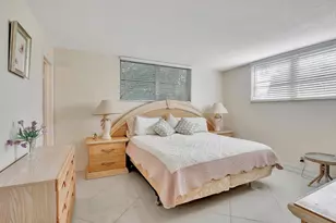 8930 S Hollybrook Blvd, Pembroke Pines, FL 33025 - Photo 5