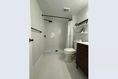 8891 Wiles Road #208, Pompano Beach, FL 33067 - Photo 17