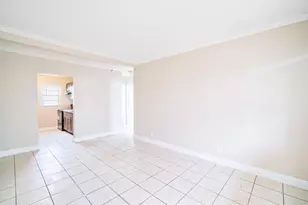 713 NW 14th Terrace, Fort Lauderdale, FL 33311 - Photo 3