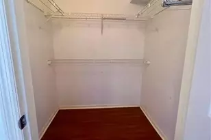 2841 NE 185th St, Miami, FL 33180 - Photo 23