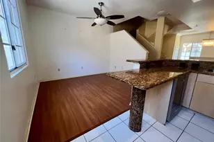 2841 NE 185th St, Miami, FL 33180 - Photo 9