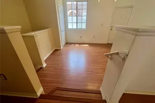 2841 NE 185th St, Miami, FL 33180 - Photo 11