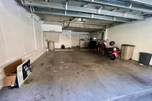 2841 NE 185th St, Miami, FL 33180 - Photo 27