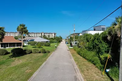 120 Via Madrid, Ormond Beach, FL 32176 - Photo 13
