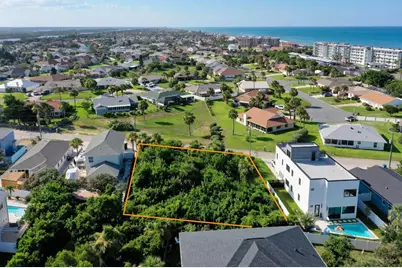 122 Via Madrid, Ormond Beach, FL 32176 - Photo 9