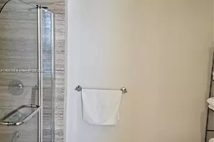 16001 Collins Ave, North Miami Beach, FL 33160 - Photo 15