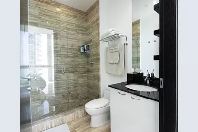 16001 Collins Avenue #1901, North Miami Beach, FL 33160 - Photo 13