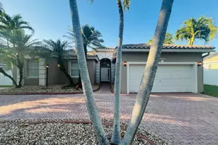 12725 NW 18th Ct, Pembroke Pines, FL 33028 - Photo 7