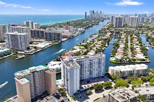 137 Golden Isles Dr, Hallandale Beach, FL 33009 - Photo 13