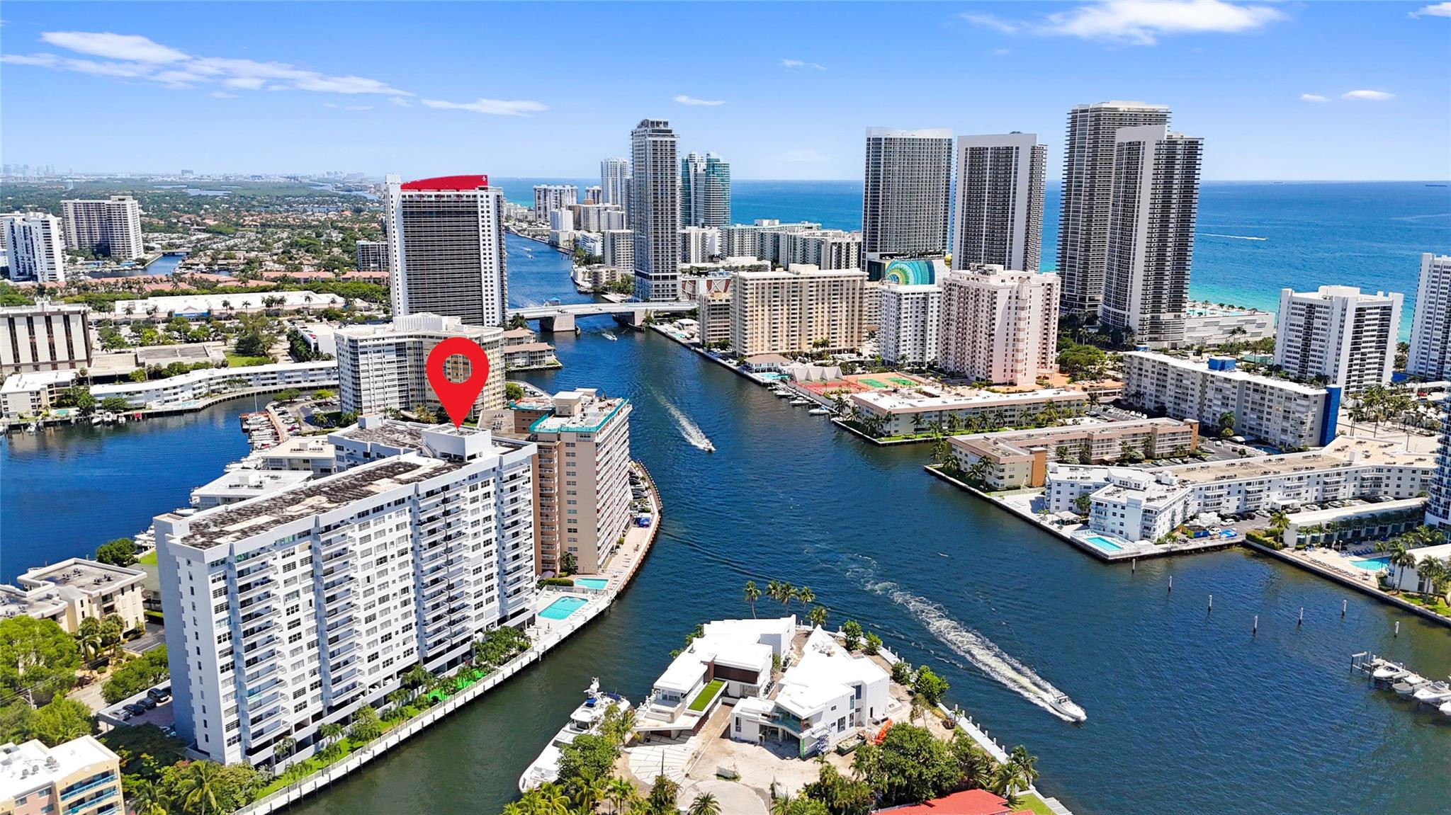 137 Golden Isles Dr #706 - 137 Golden Isles Dr #706, Hallandale Beach, FL 33009 Luxury Property | Jose Angel Pina