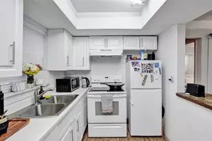 4240 NW 21st Ave, Fort Lauderdale, FL 33309 - Photo 7