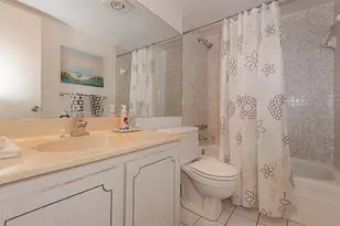 128 S Cypress Rd, Pompano Beach, FL 33060 - Photo 23