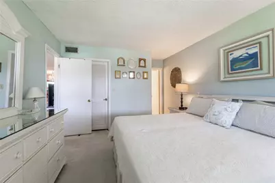 671 S Hollybrook Drive #306, Pembroke Pines, FL 33025 - Photo 13