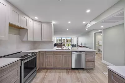 3502 Bimini Lane #B2, Pompano Beach, FL 33066 - Photo 5