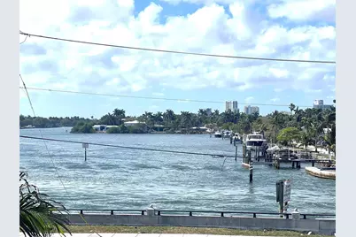 355 Virginia Street #1, Hollywood, FL 33019 - Photo 9