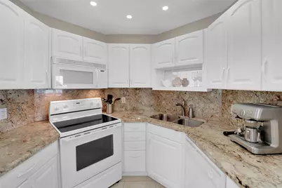 111 N Pompano Beach Boulevard #606, Pompano Beach, FL 33062 - Photo 3