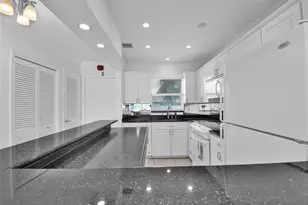 [Address not provided], Fort Lauderdale, FL 33308 - Photo 59